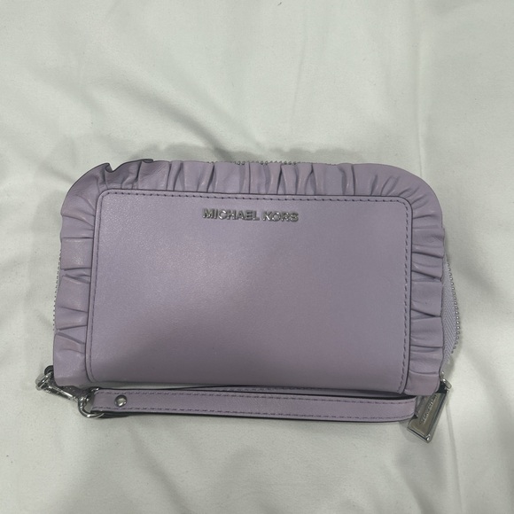 Michael Kors Handbags - Michael Kors Purple Ruffle Wristlet Clutch